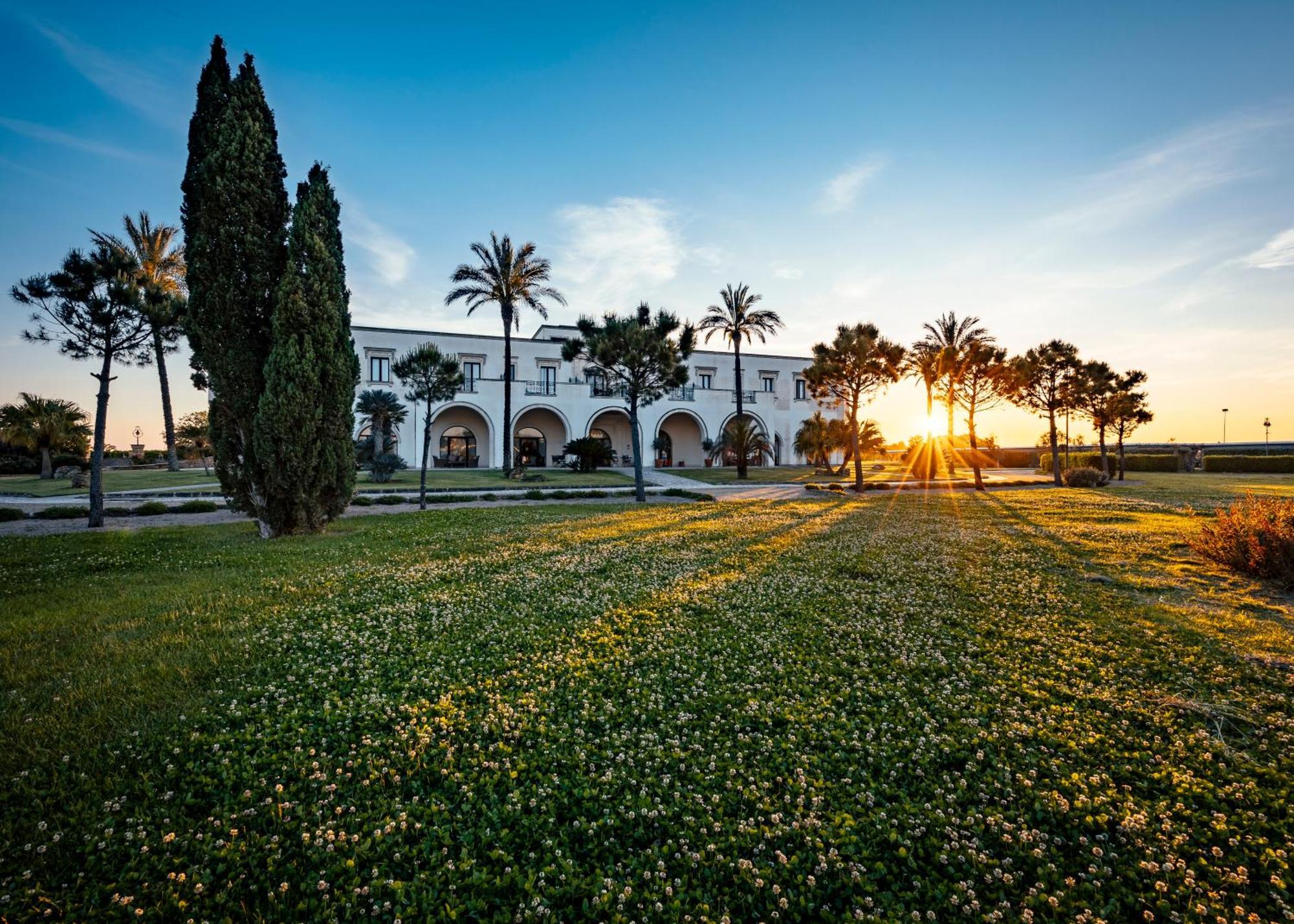 Hotiday Room Collection - Gallipoli Masseria Екстериор снимка