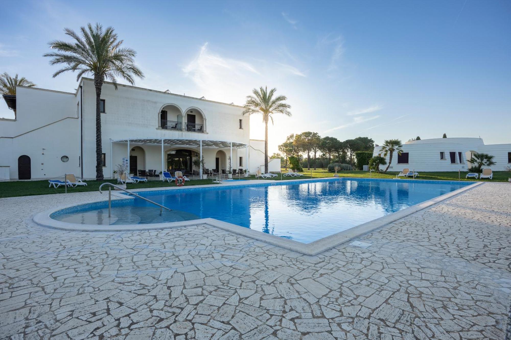 Hotiday Room Collection - Gallipoli Masseria Екстериор снимка