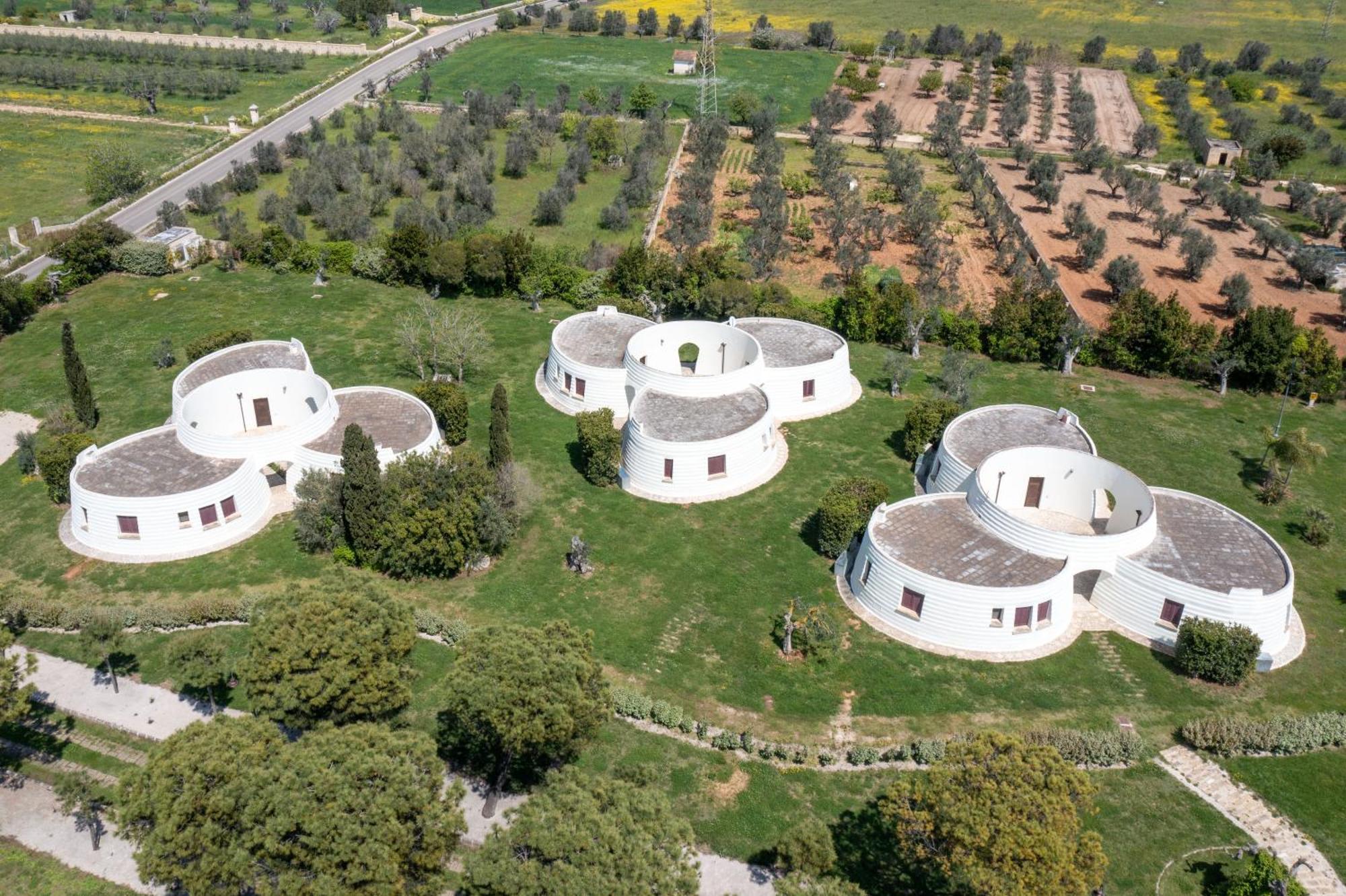 Hotiday Room Collection - Gallipoli Masseria Екстериор снимка