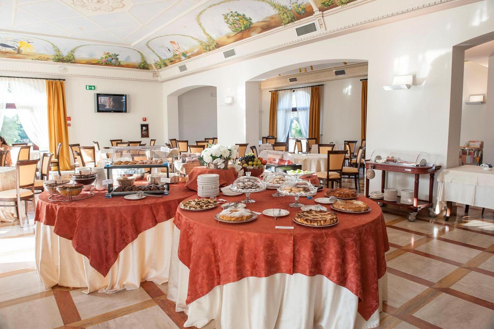 Hotiday Room Collection - Gallipoli Masseria Екстериор снимка